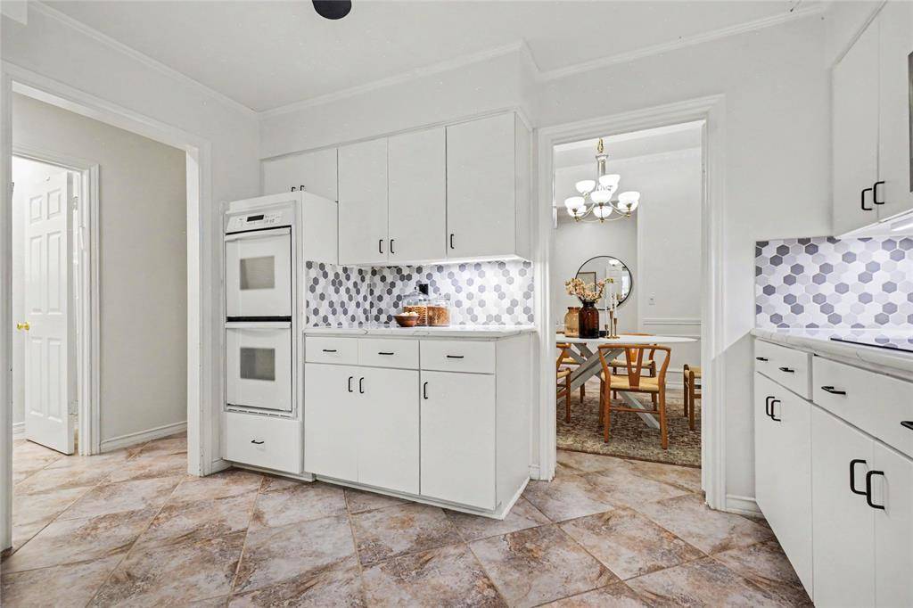 7315 Debbe Drive, Dallas, TX 75252