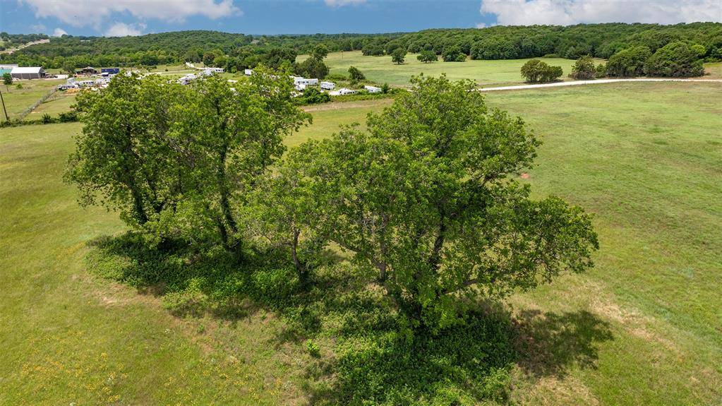 7803 E US Hwy 82, Gainesville, TX 76240