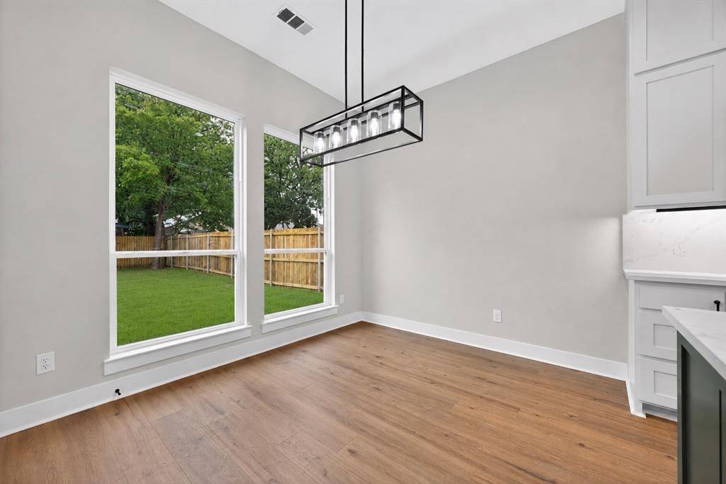 4323 Metropolitan Avenue, Dallas, TX 75210