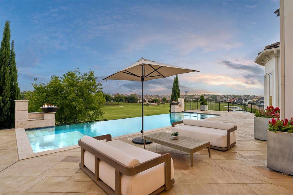 1013 Excalibur Boulevard, Lewisville, TX 75056