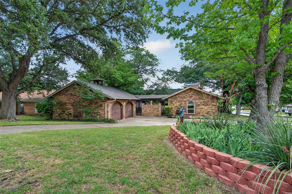5310 Westminster Court S, Fort Worth, TX 76133