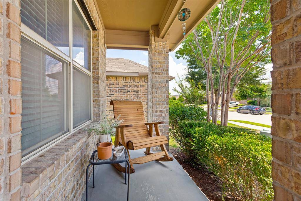 709 Wylie Street, Crowley, TX 76036