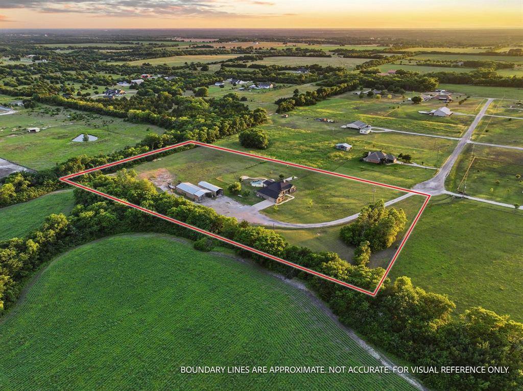 460 County Road 4421, Trenton, TX 75490