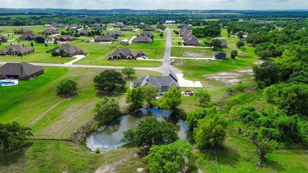 401 Spring Valley Road, Weatherford, TX 76087