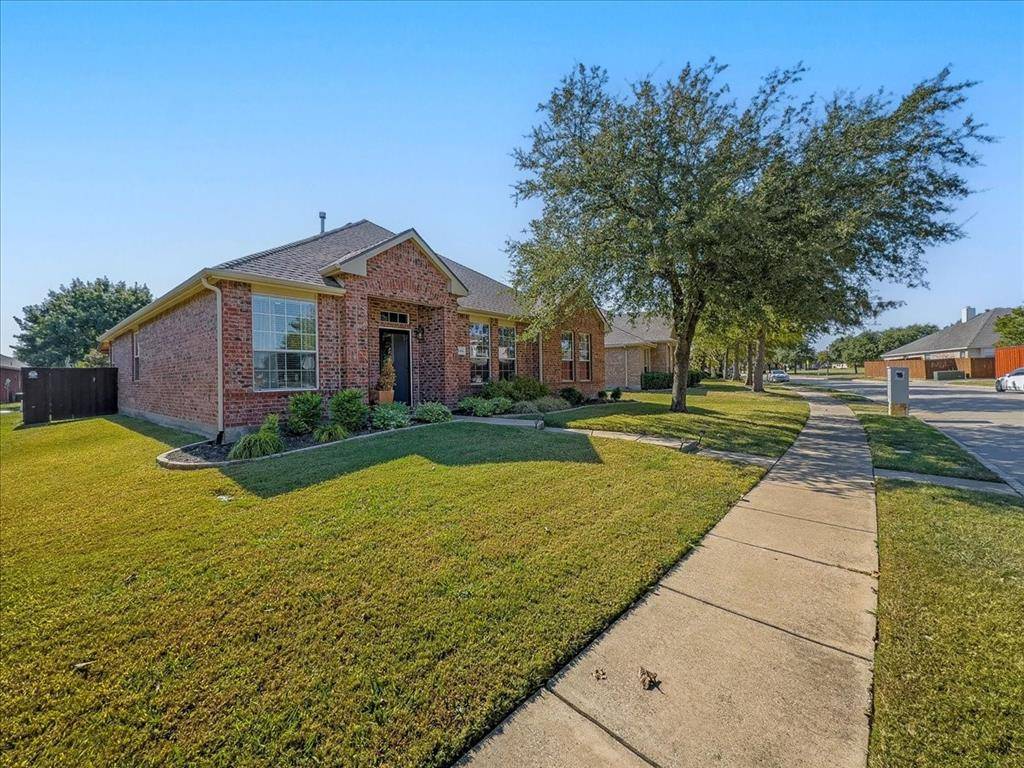 1548 Charleston Drive, Allen, TX 75002