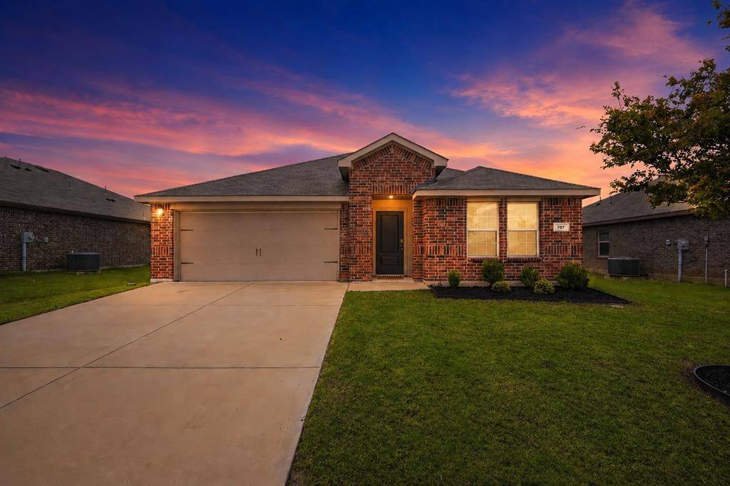 707 Farmstead Way, Josephine, TX 75189
