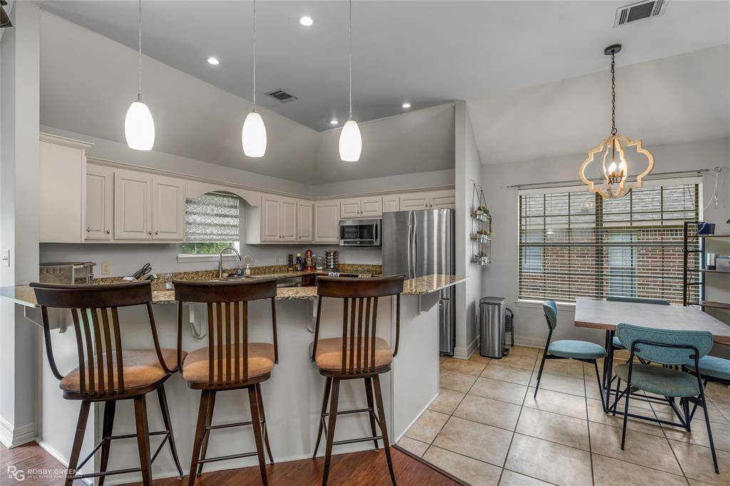4228 Parkridge Drive, Benton, LA 71006