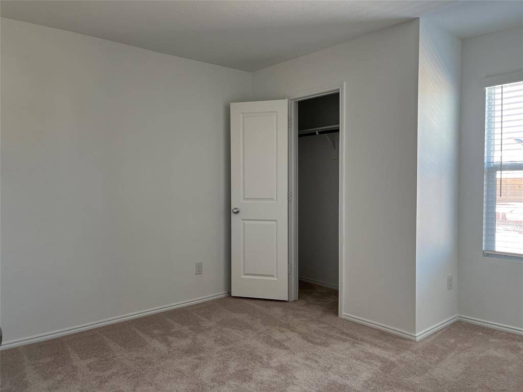 900 Mountain Laurel Drive, Princeton, TX 75407