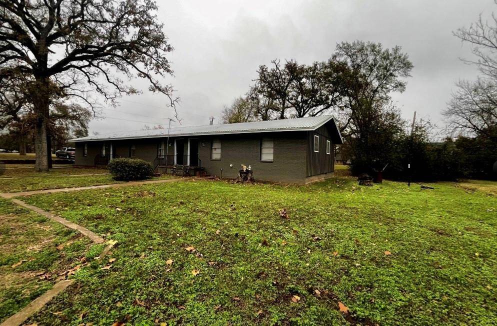 622 N Main Street, Grand Saline, TX 75140