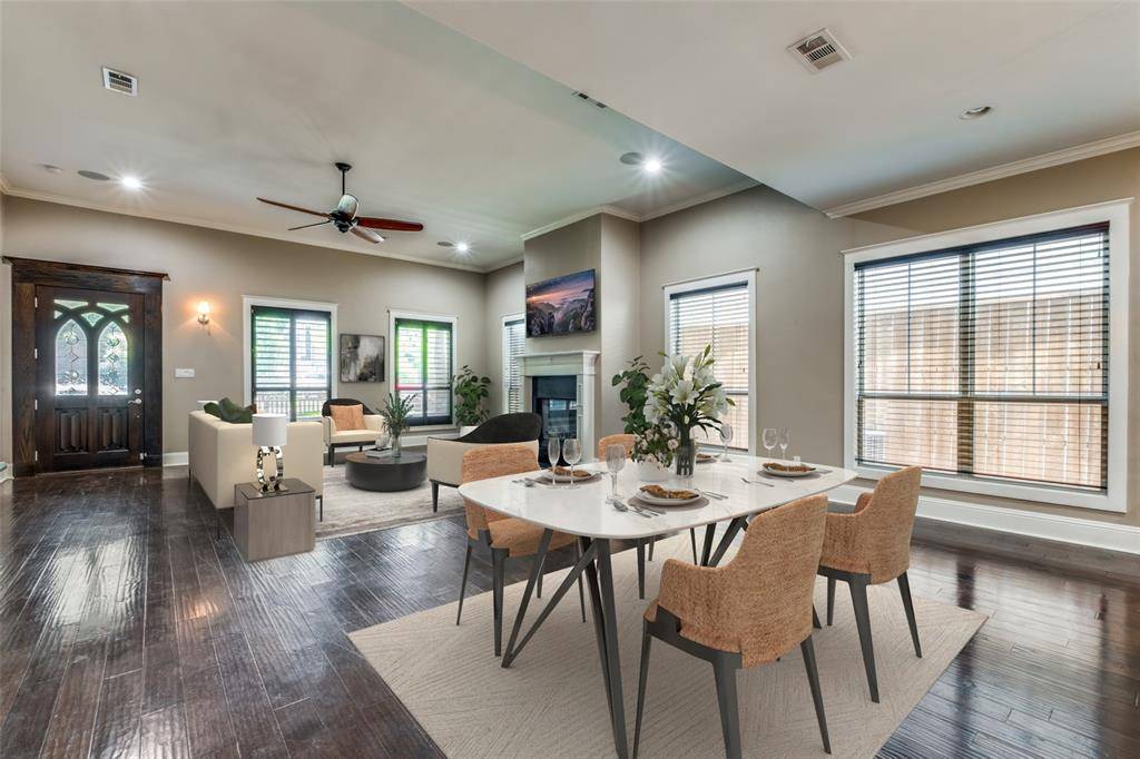 621 W 8th Street, Dallas, TX 75208