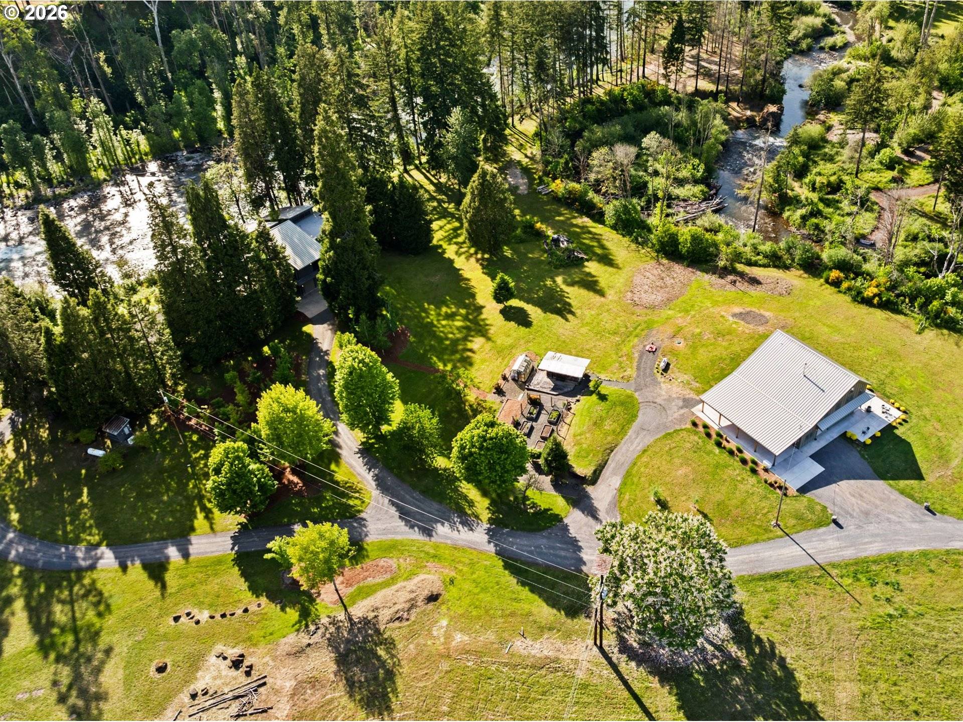 45650 MCKENZIE HWY, Vida, OR 97488