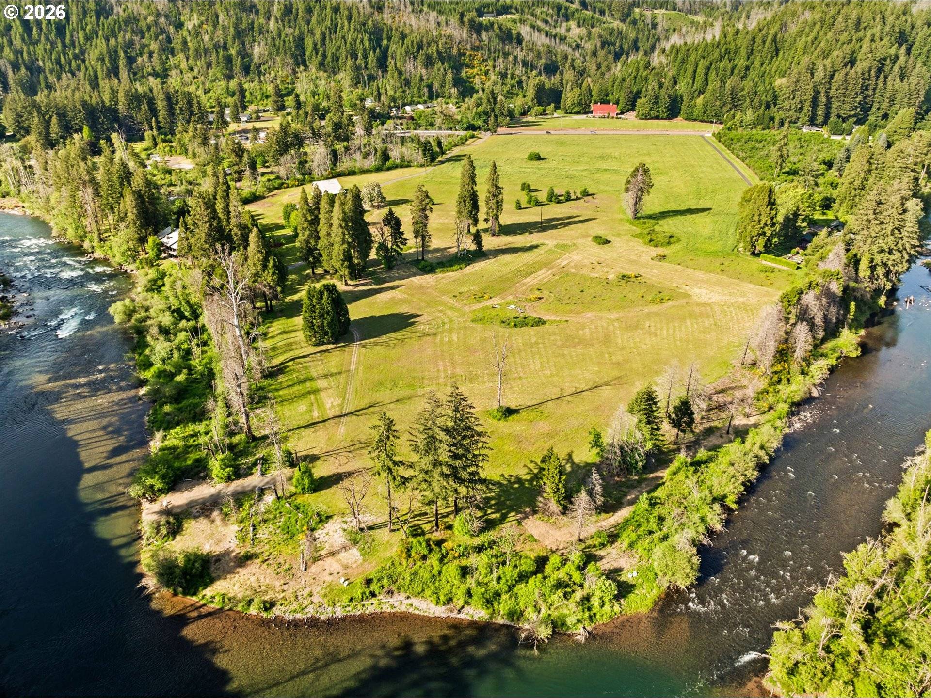 45650 MCKENZIE HWY, Vida, OR 97488