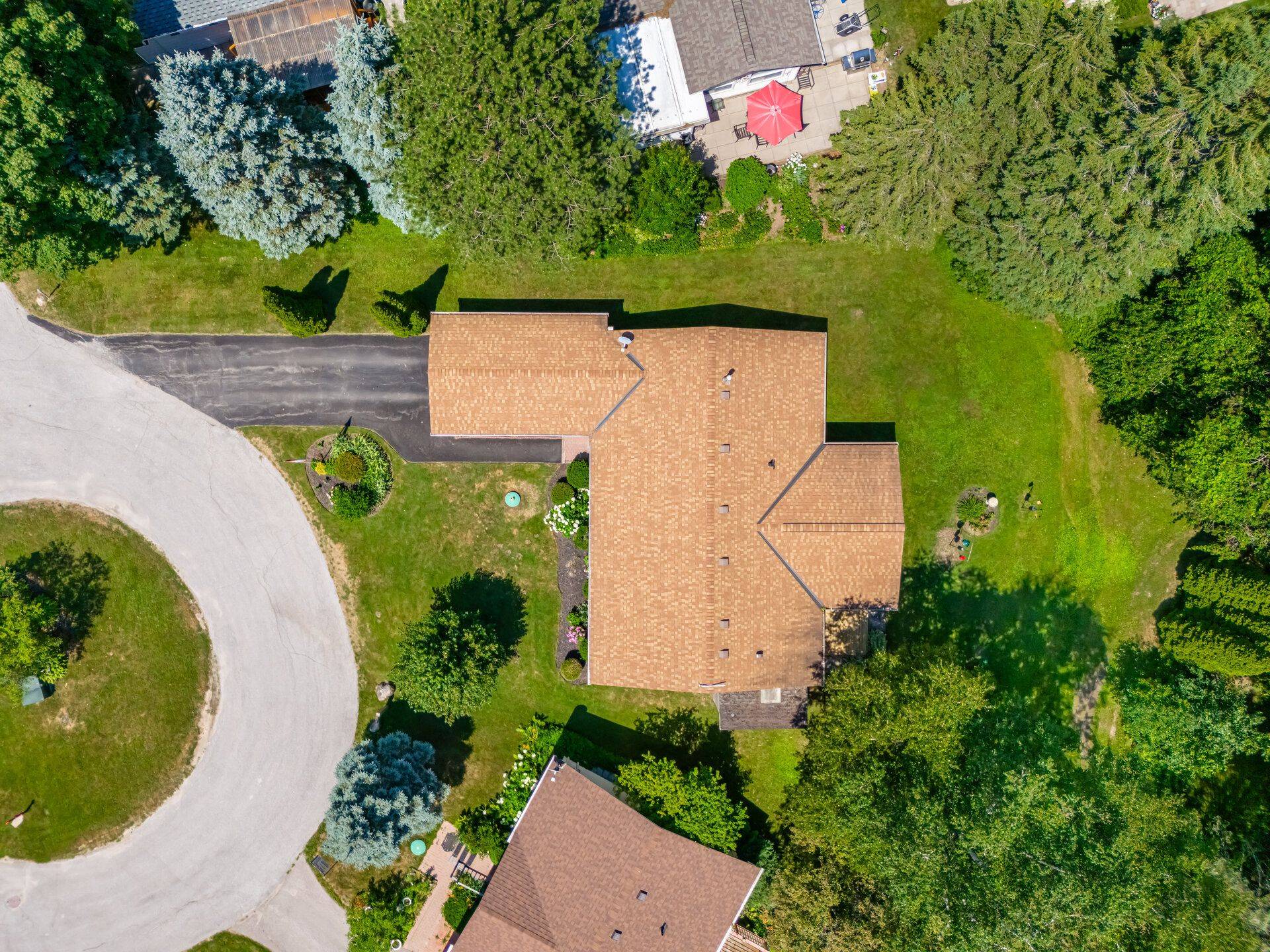3 Pineview CT, New Tecumseth, ON L0G 1W0