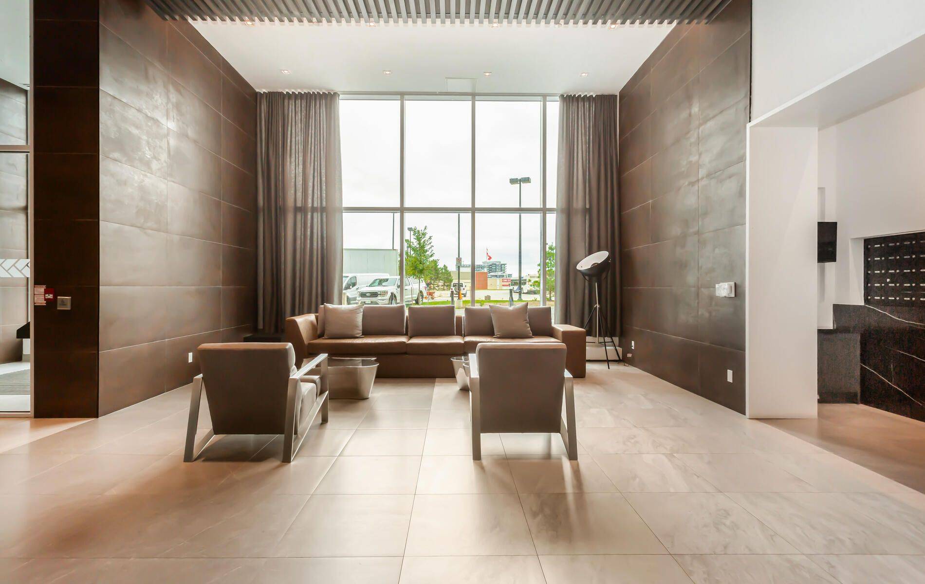 2485 Taunton RD #349, Oakville, ON L6H 3R8