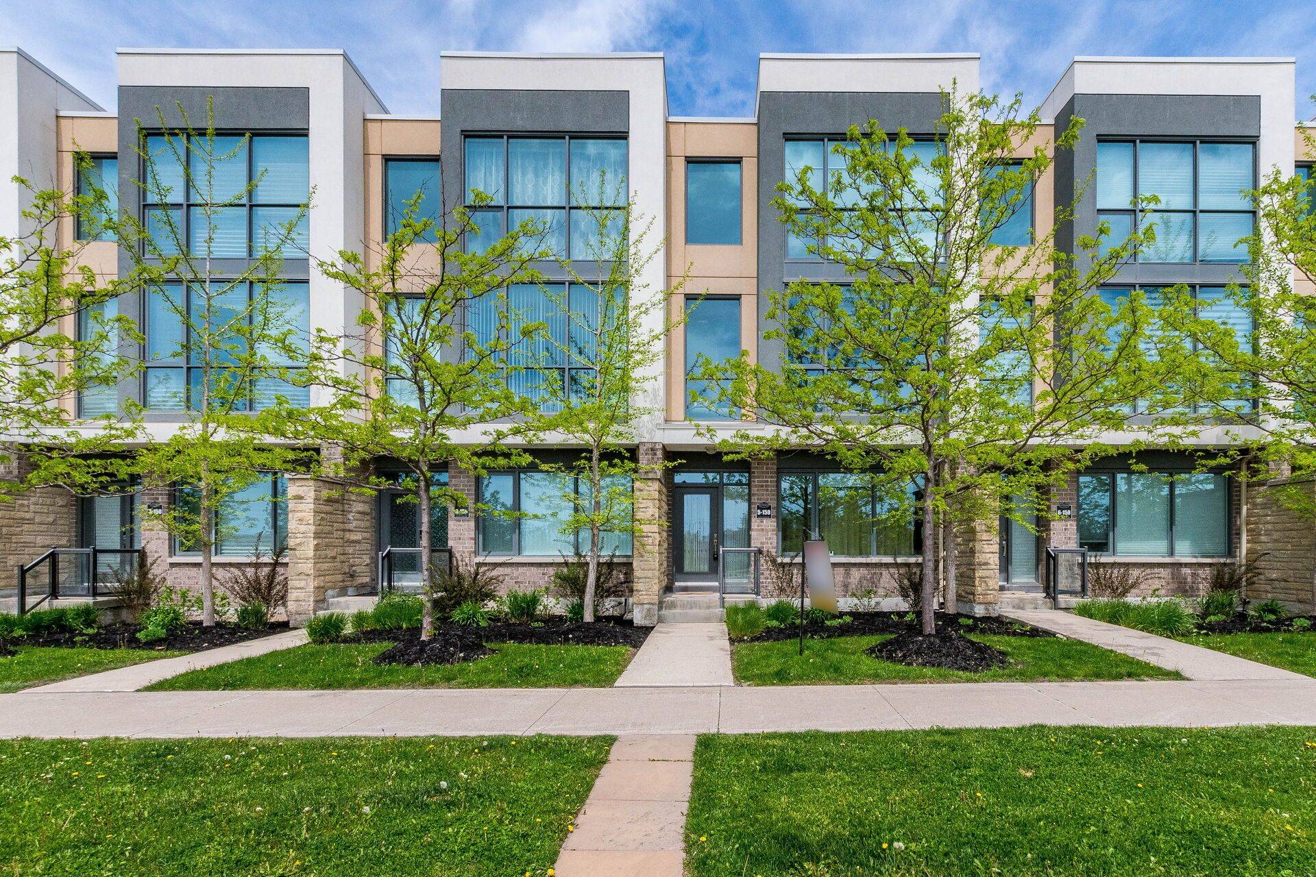 150 Little creek N/A #5, Mississauga, ON L5R 0E9