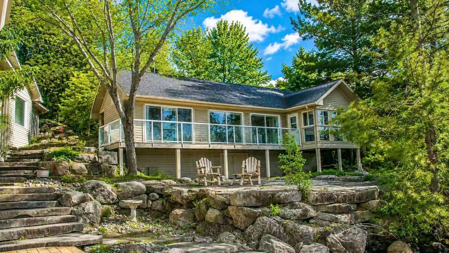 3013 MUSKOKA ROAD 117 N/A, Lake Of Bays, ON P0B 1A0