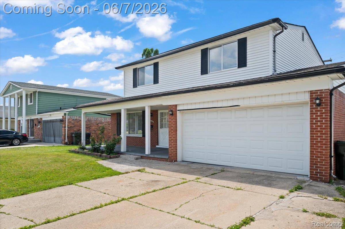 3528 Byrd DR, Sterling Heights, MI 48310