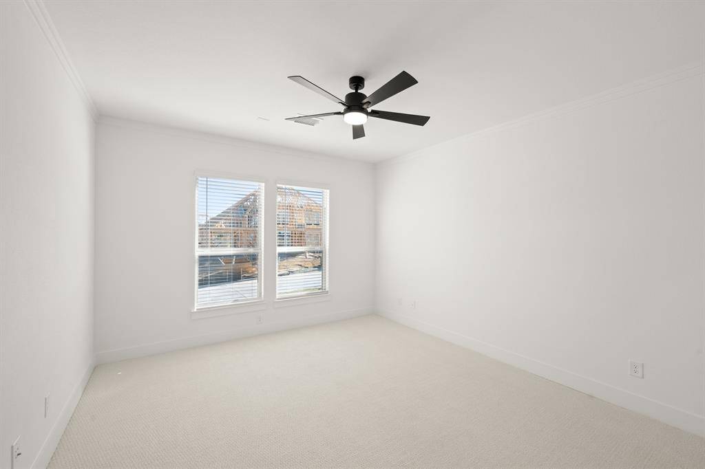 417 Newpark Boulevard, Desoto, TX 75115