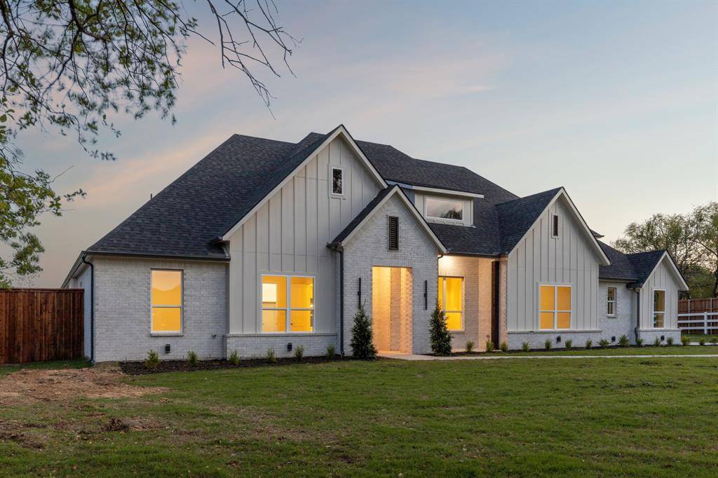 3710 Castle Drive, Rowlett, TX 75089