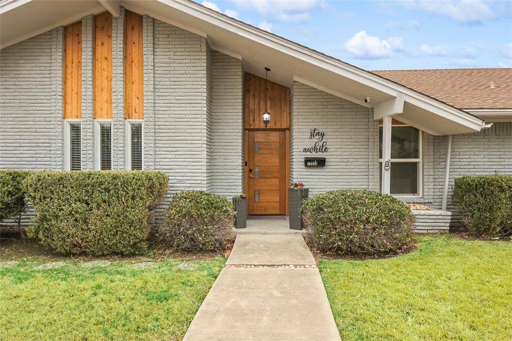 10040 Spokane Circle, Dallas, TX 75229