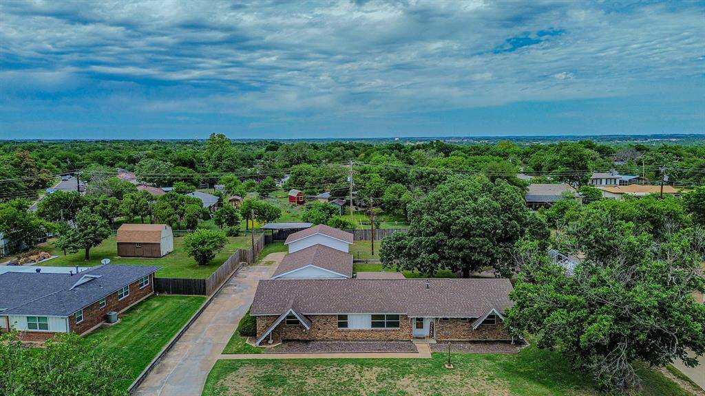 108 Mockingbird Lane, Weatherford, TX 76086