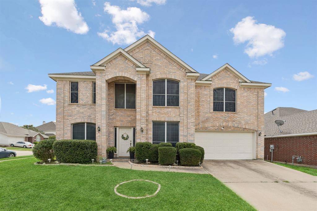 8501 Viridian Lane, Fort Worth, TX 76123