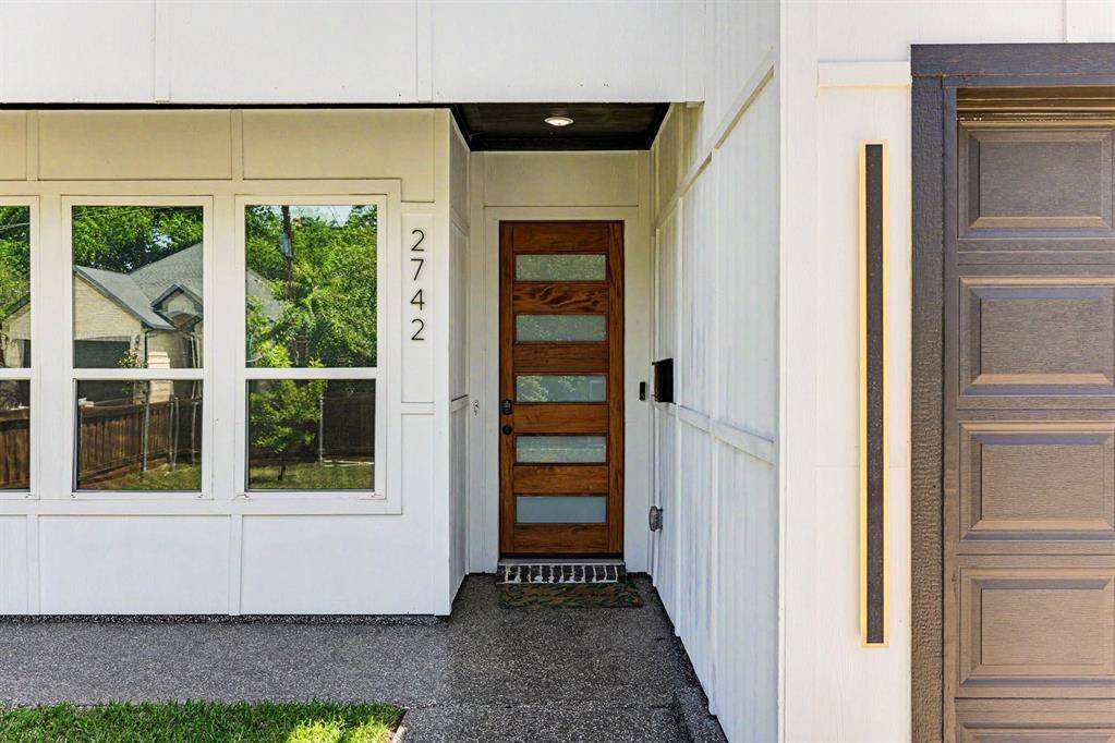 2742 Marjorie Avenue, Dallas, TX 75216