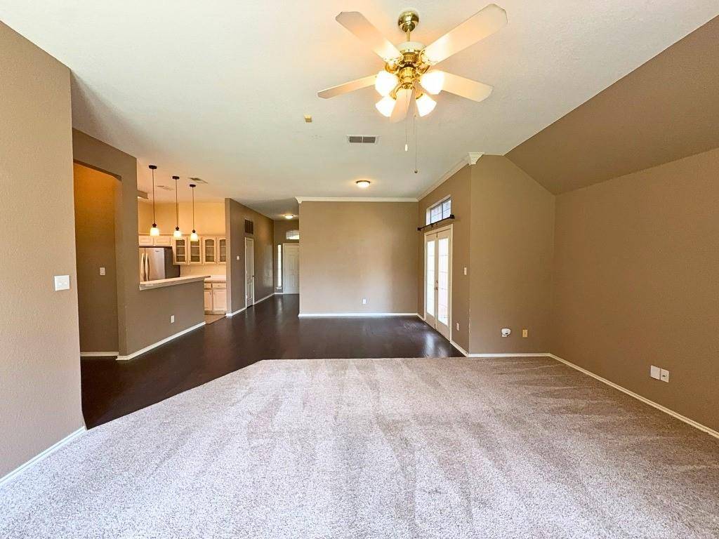 9091 San Joaquin Trail, Fort Worth, TX 76118