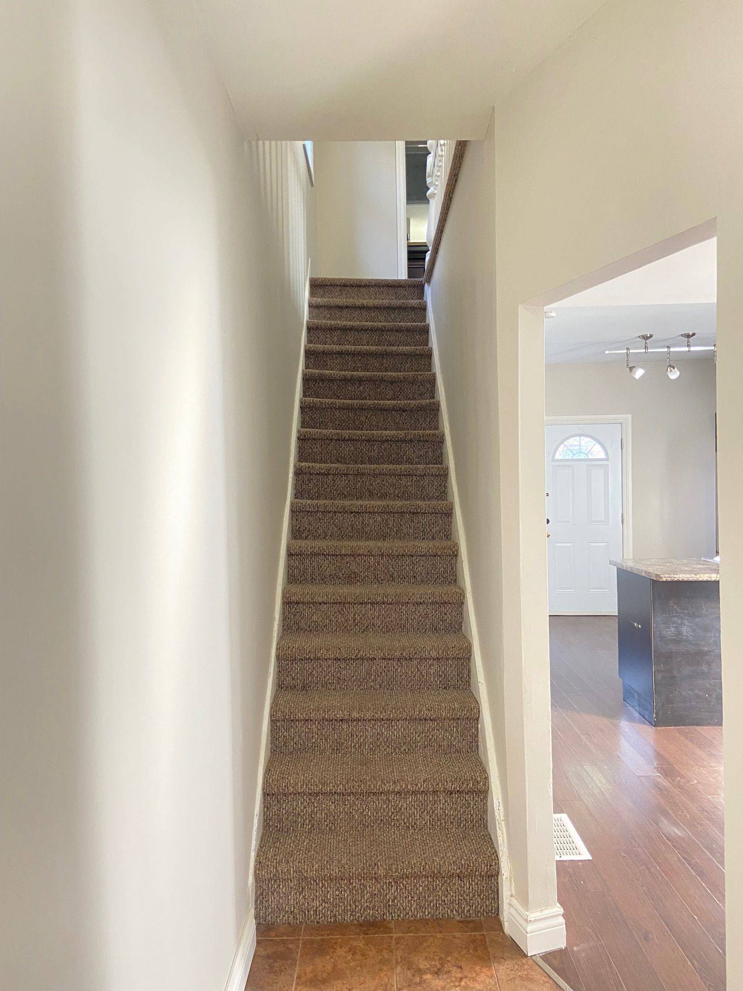 60 Arthur AVE N, Hamilton, ON L8L 6C5