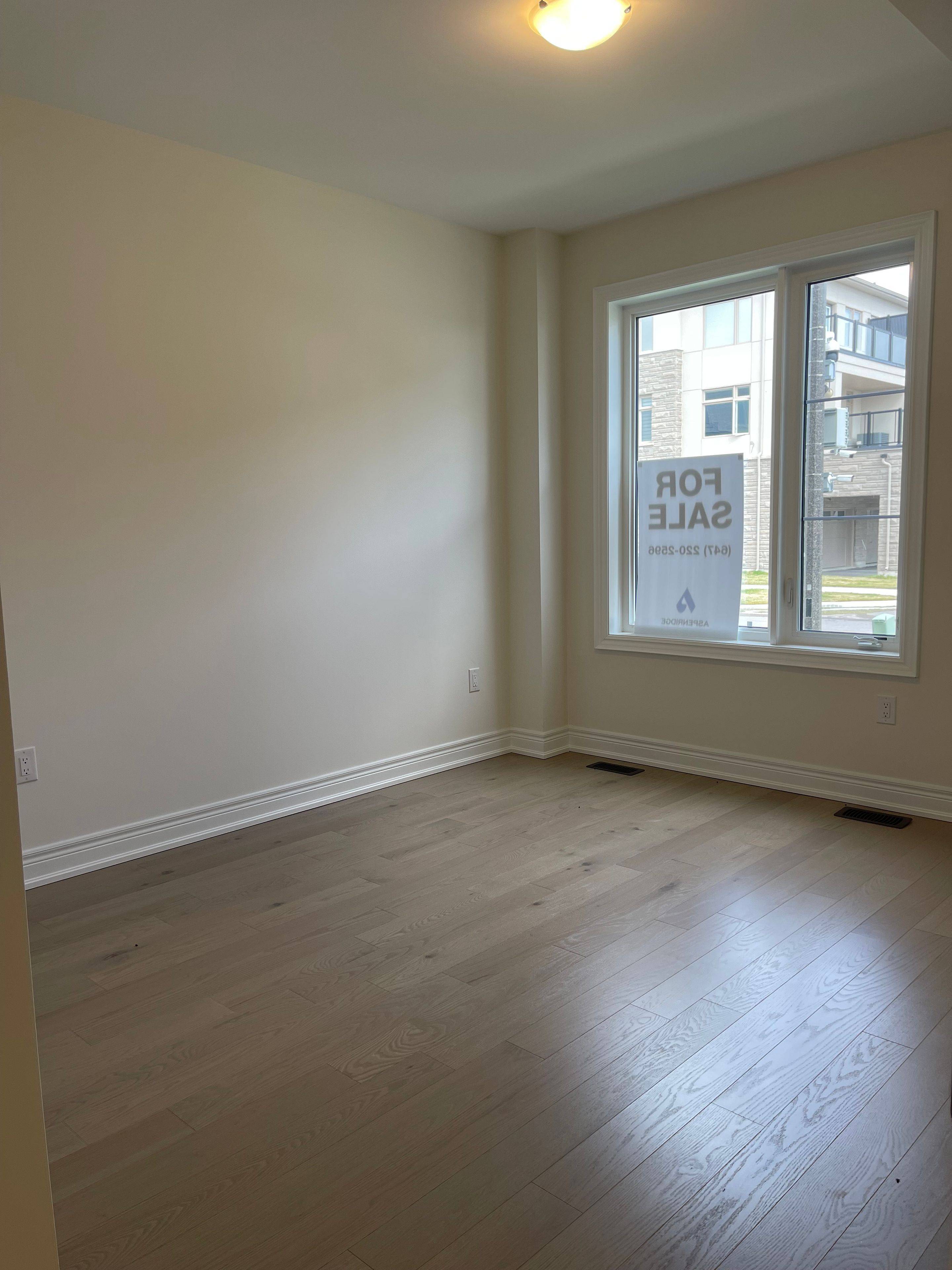 39 Jane Newlove DR, Markham, ON L6C 3P5