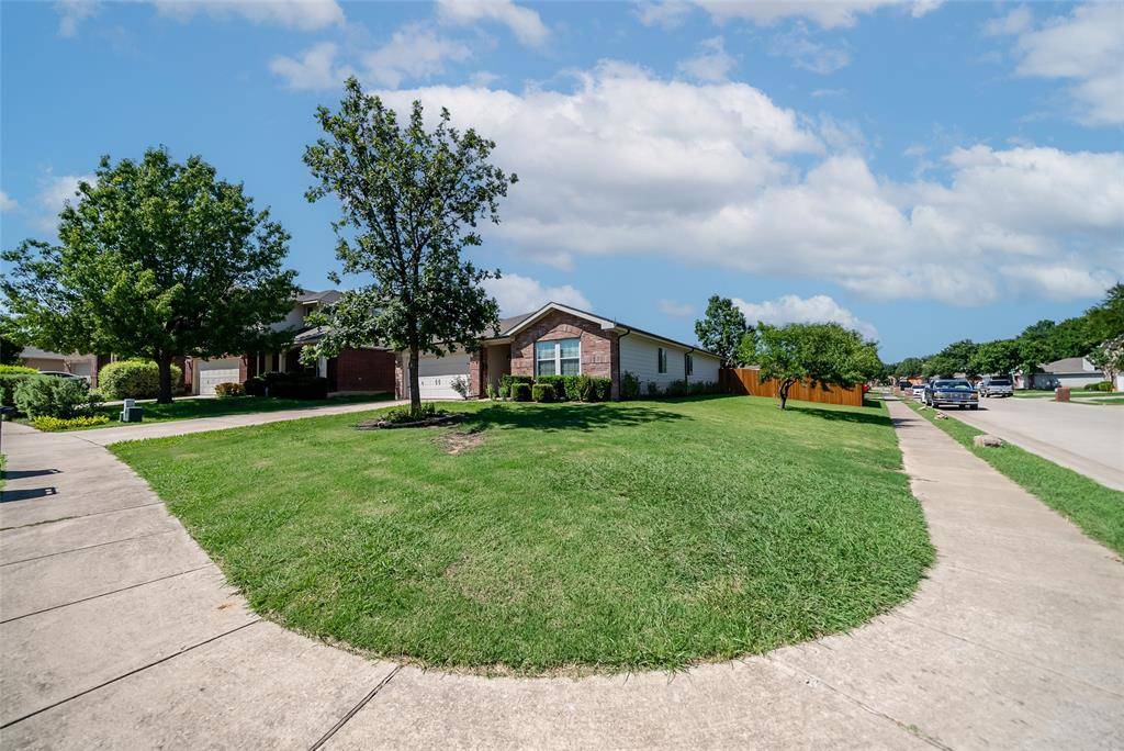 2002 Hickory Trail, Anna, TX 75409