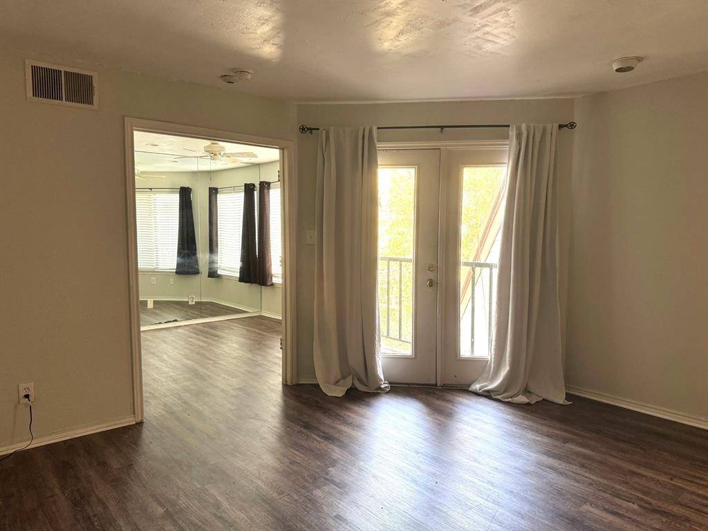 2311 Balsam Drive #H303, Arlington, TX 76006