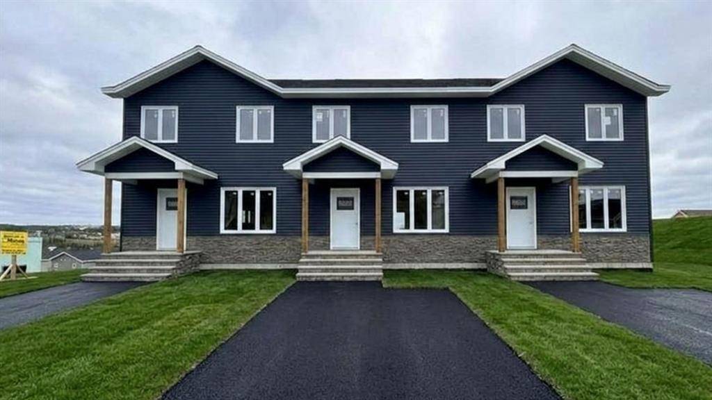 289 Paradise Road, Paradise, NL A1L3B2