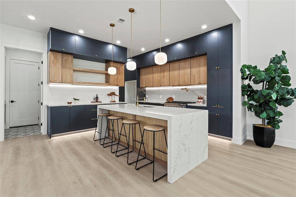 1503 Dennison Street, Dallas, TX 75212