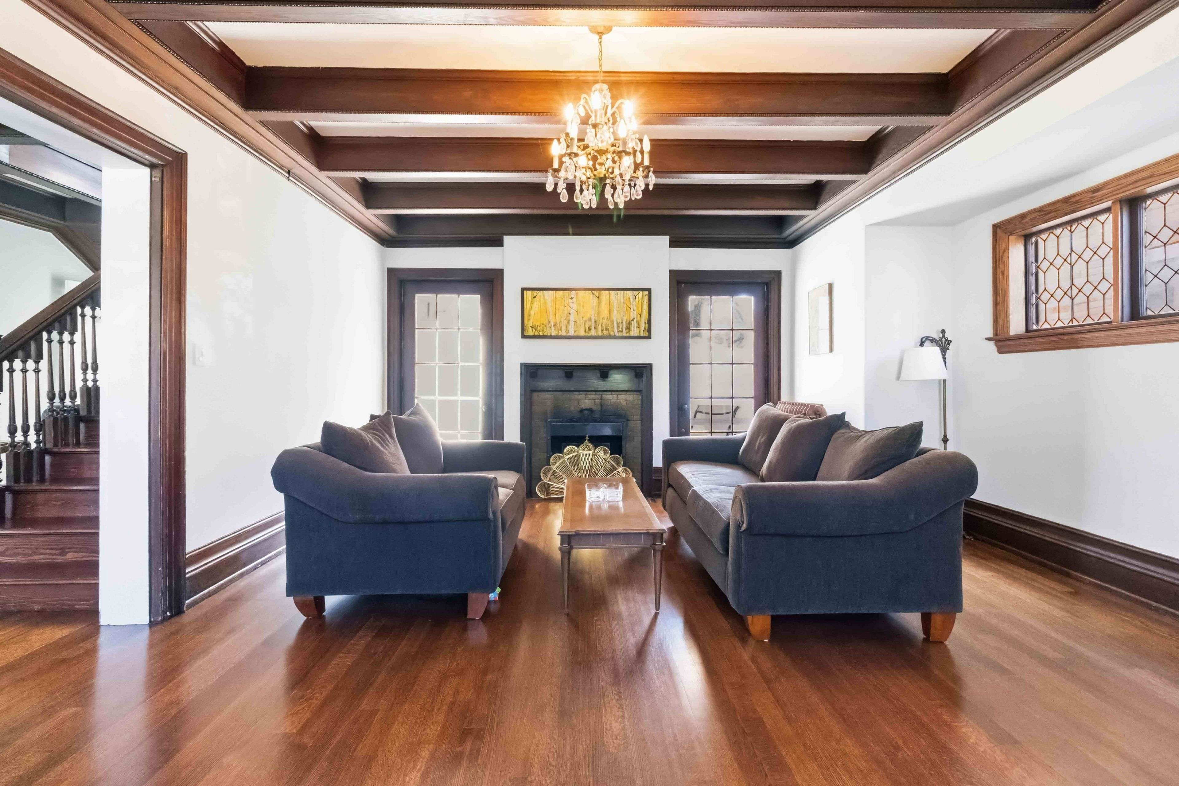 41 Nanton AVE, Toronto C09, ON M4W 2Y8