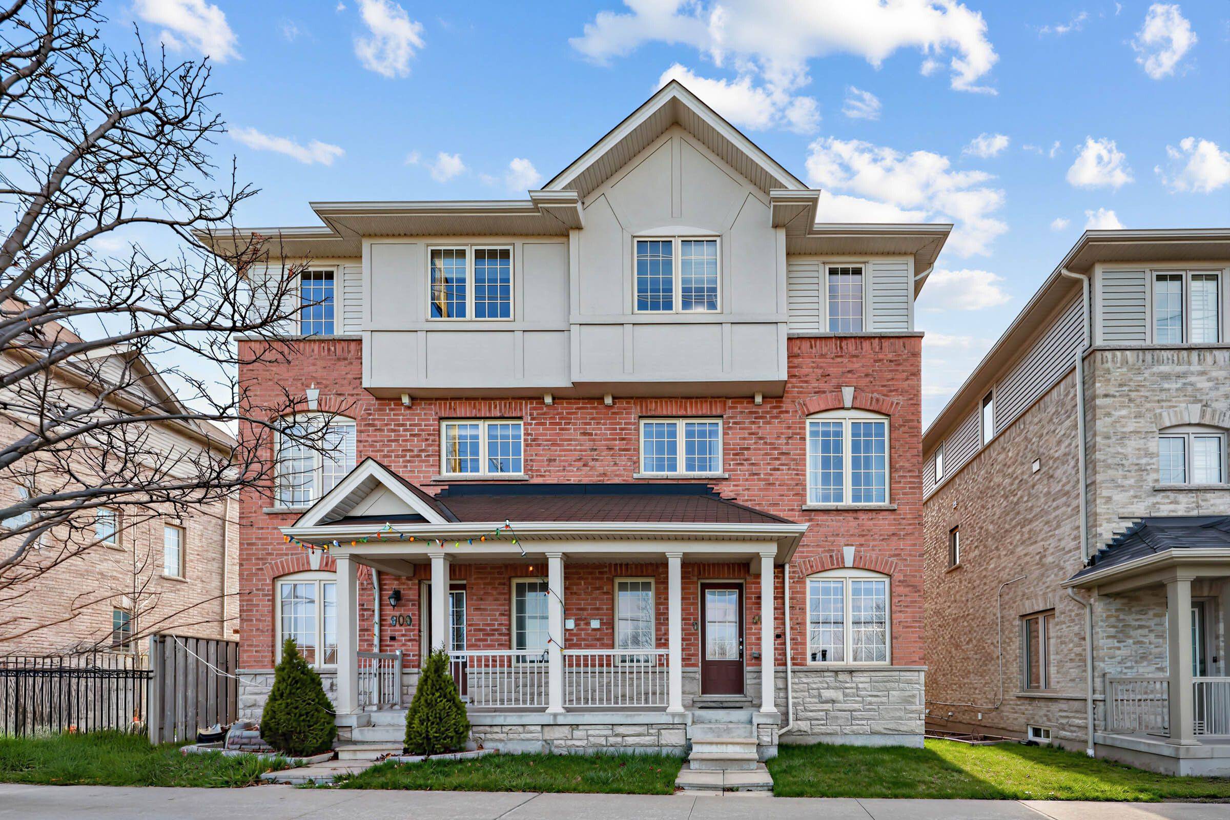 902 Audley RD N, Ajax, ON L1Z 0N2