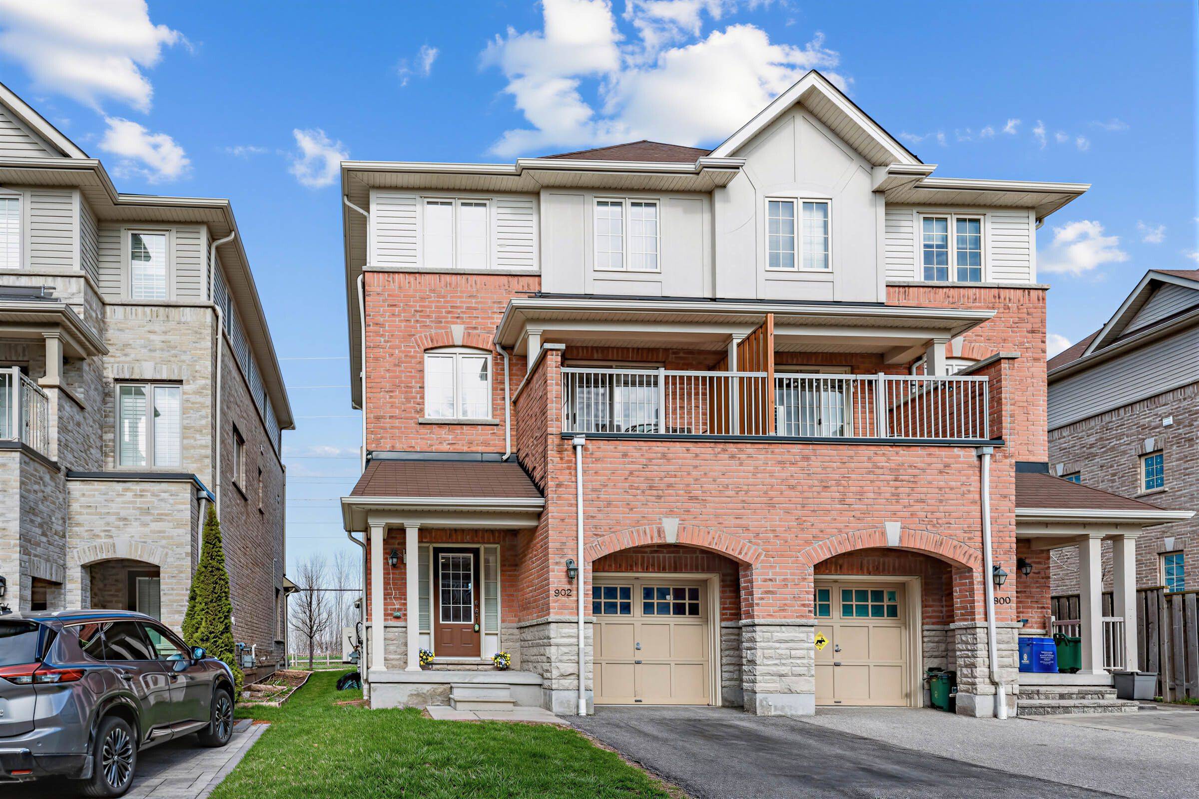 902 Audley RD N, Ajax, ON L1Z 0N2
