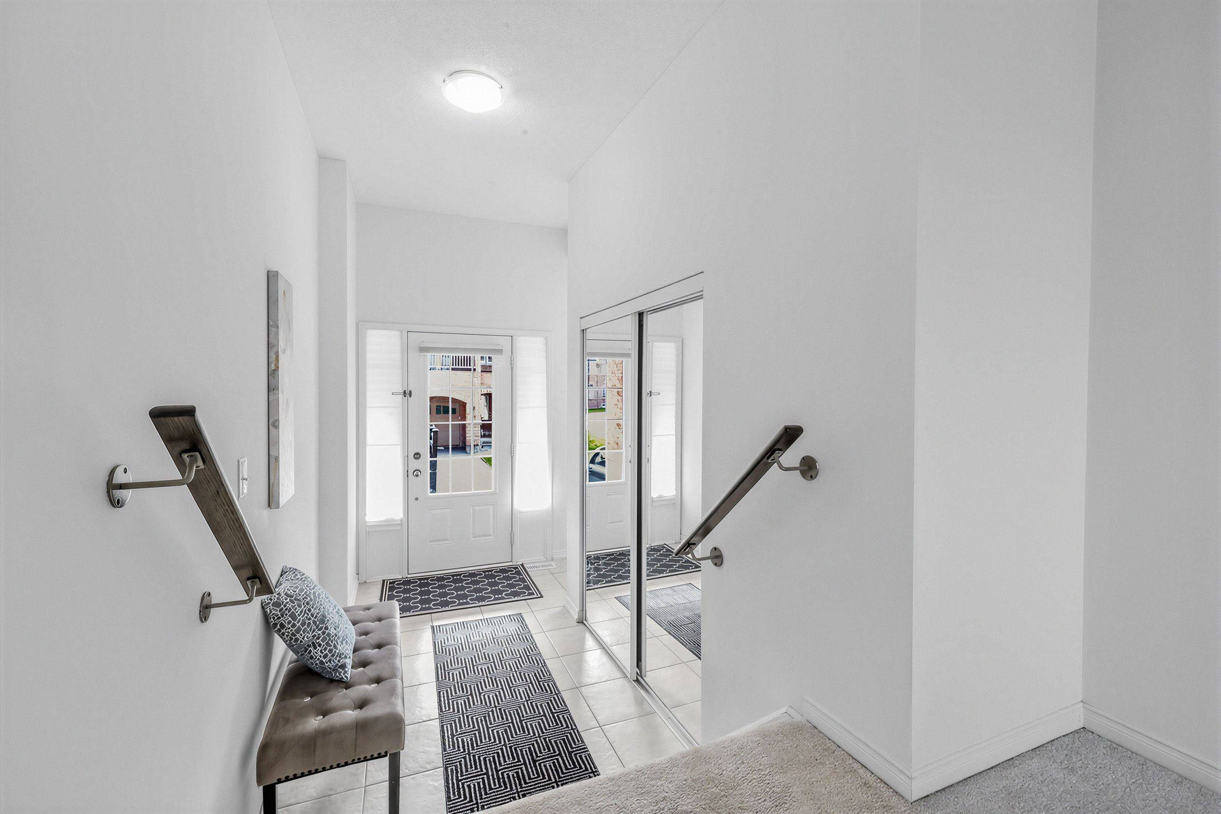 902 Audley RD N, Ajax, ON L1Z 0N2