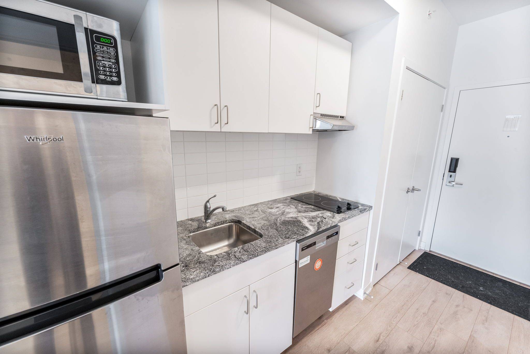 1800 Simcoe ST #201, Oshawa, ON L1G 0C2