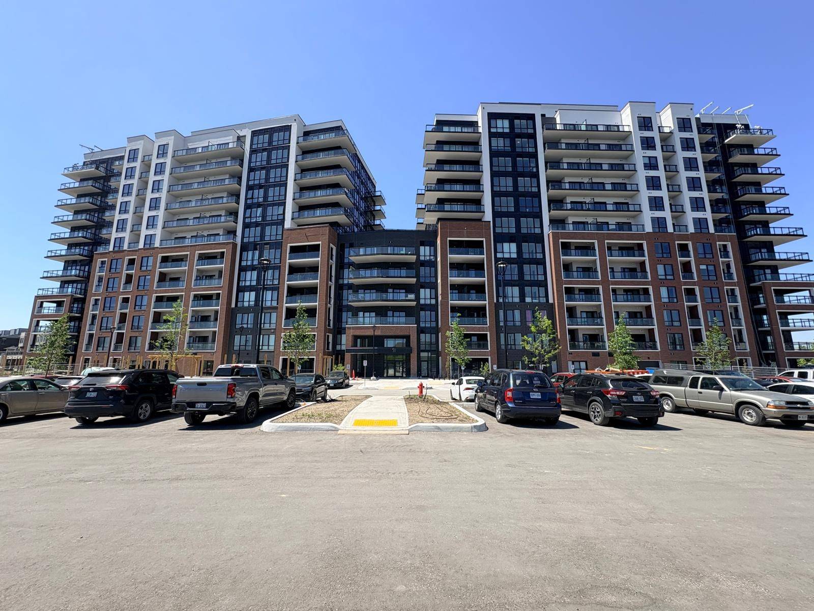 51 Clarington BLVD #907, Clarington, ON L1C 7J8