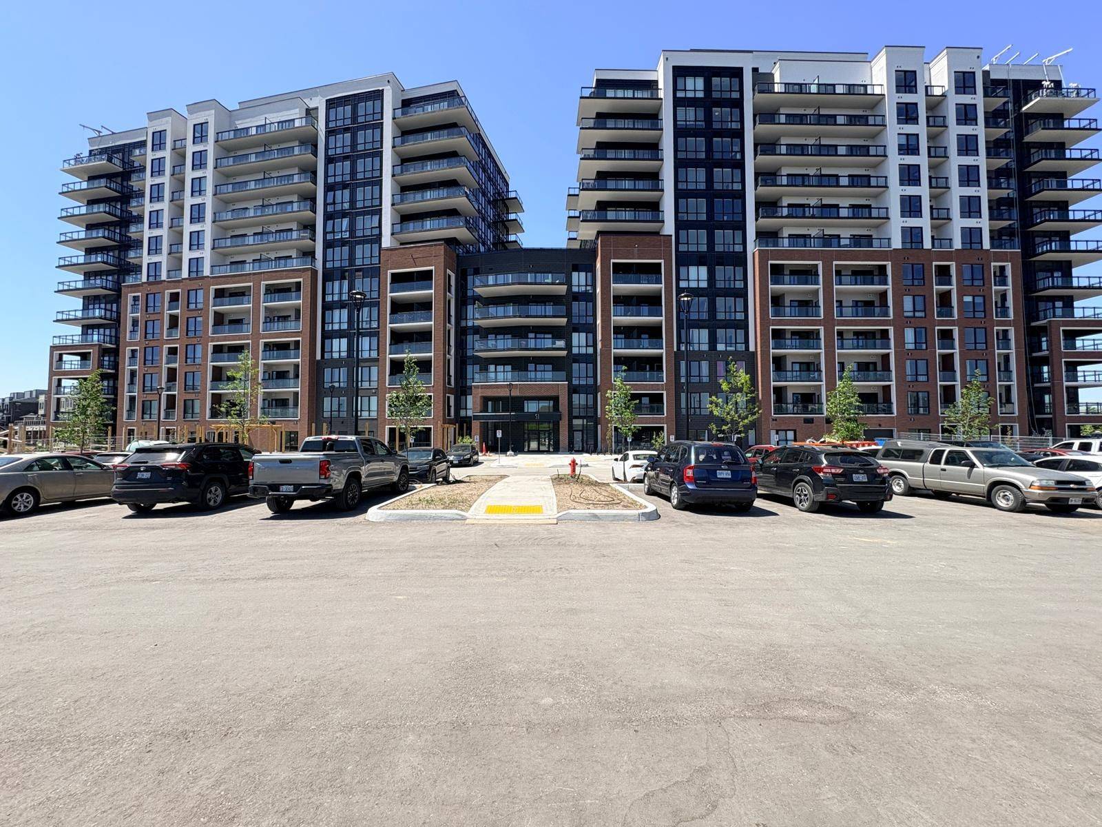 51 Clarington BLVD #907, Clarington, ON L1C 7J8