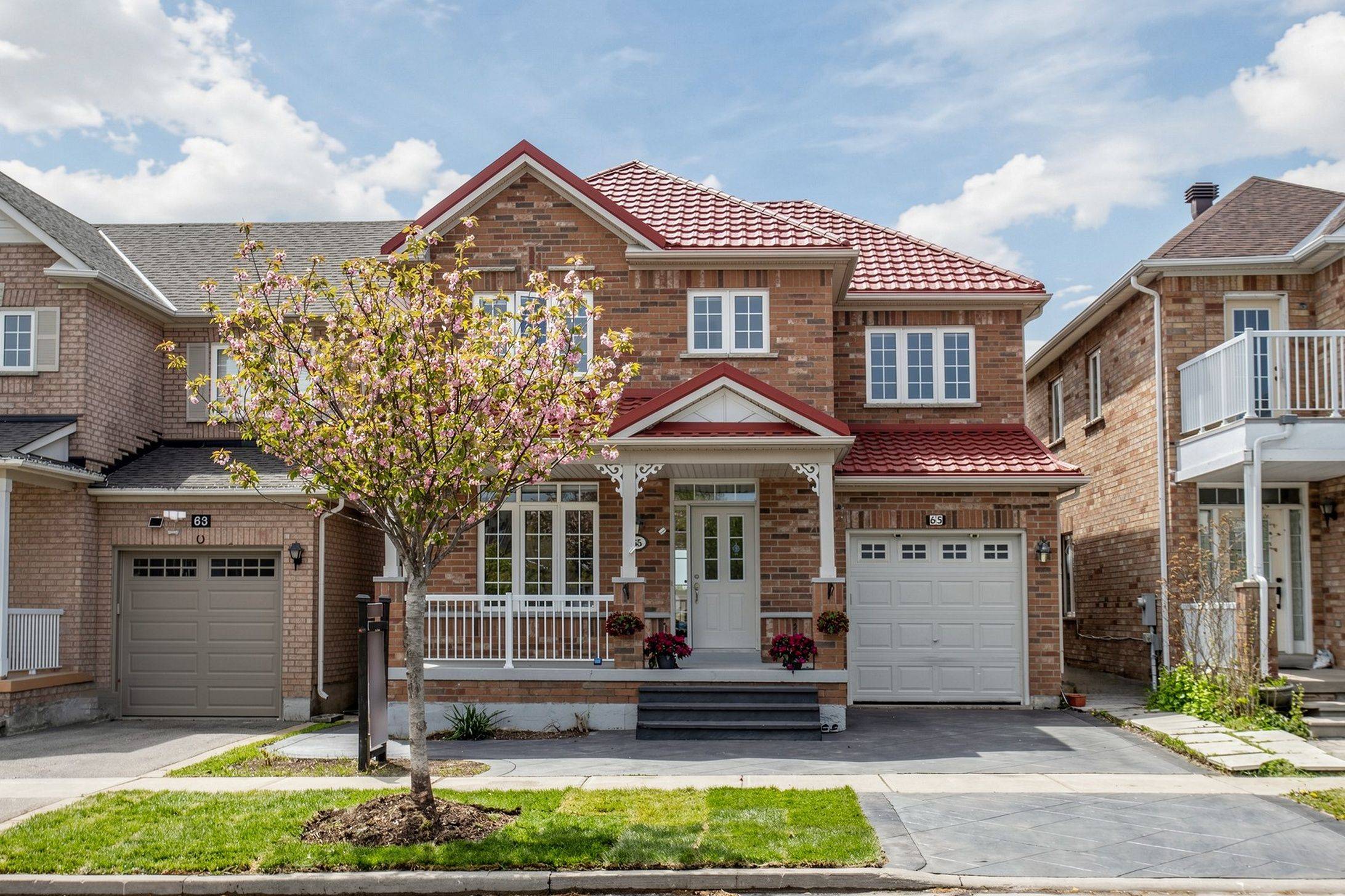 65 Maple Ridge CRES, Markham, ON L6E 1V2