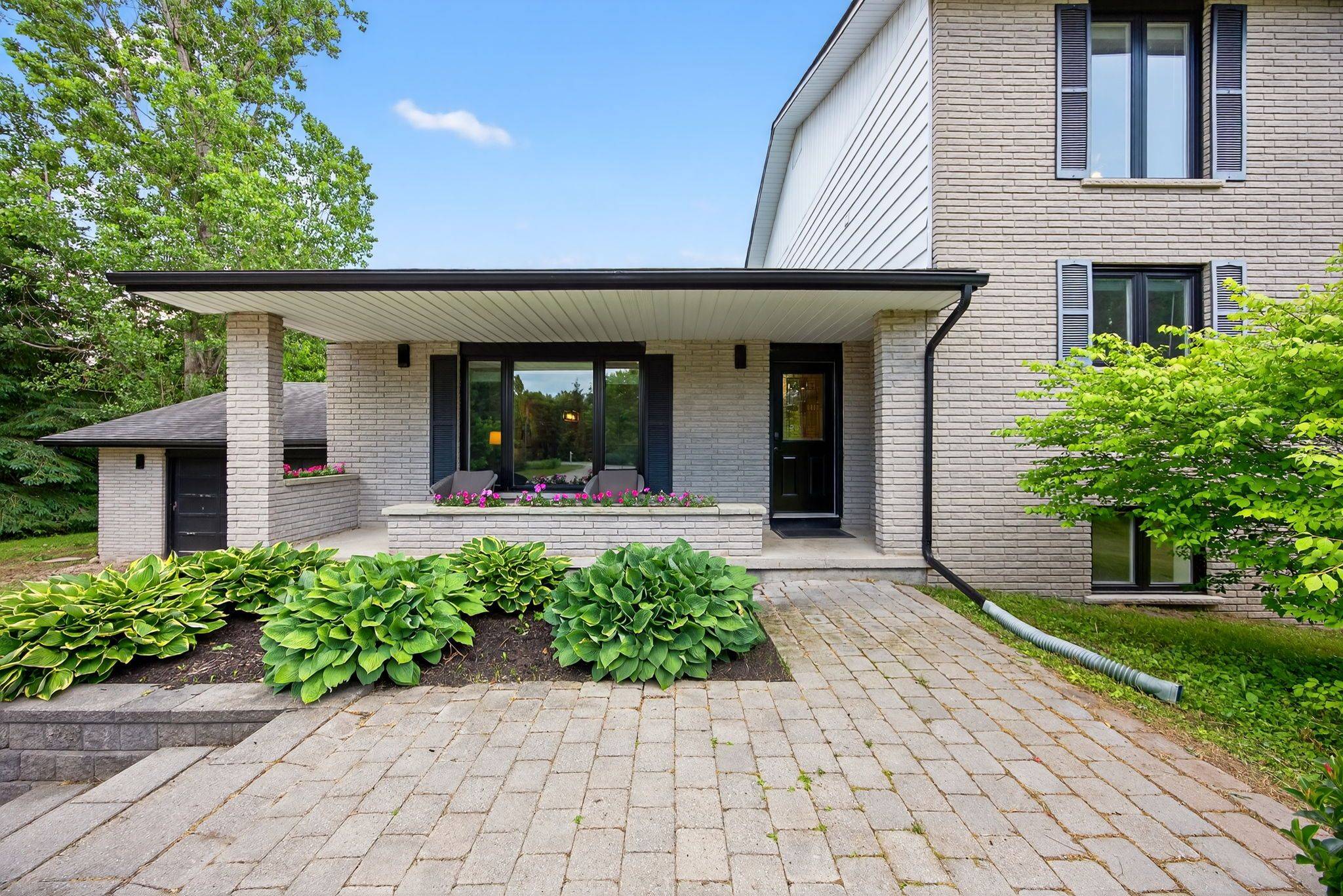 79 Caroline ST W, Clearview, ON L0M 1G0