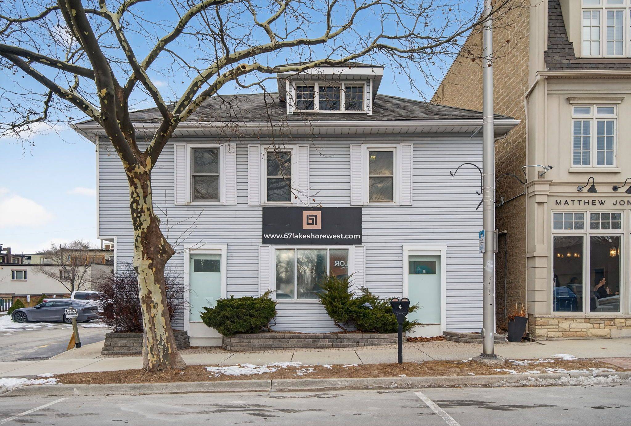 67 Lakeshore RD W, Oakville, ON L6K 1C9