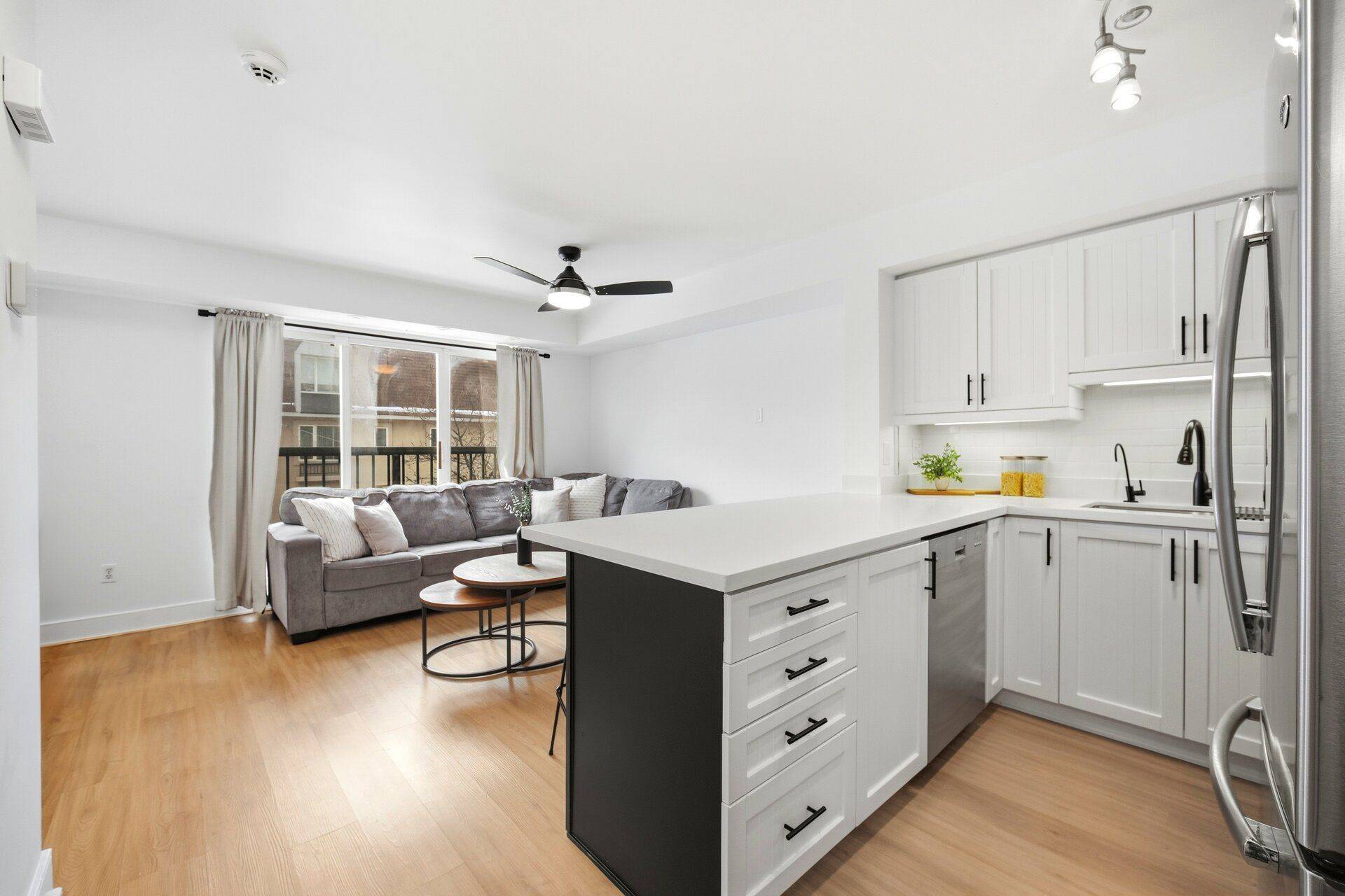 125 George Appleton WAY #2020, Toronto W05, ON M3M 0A2