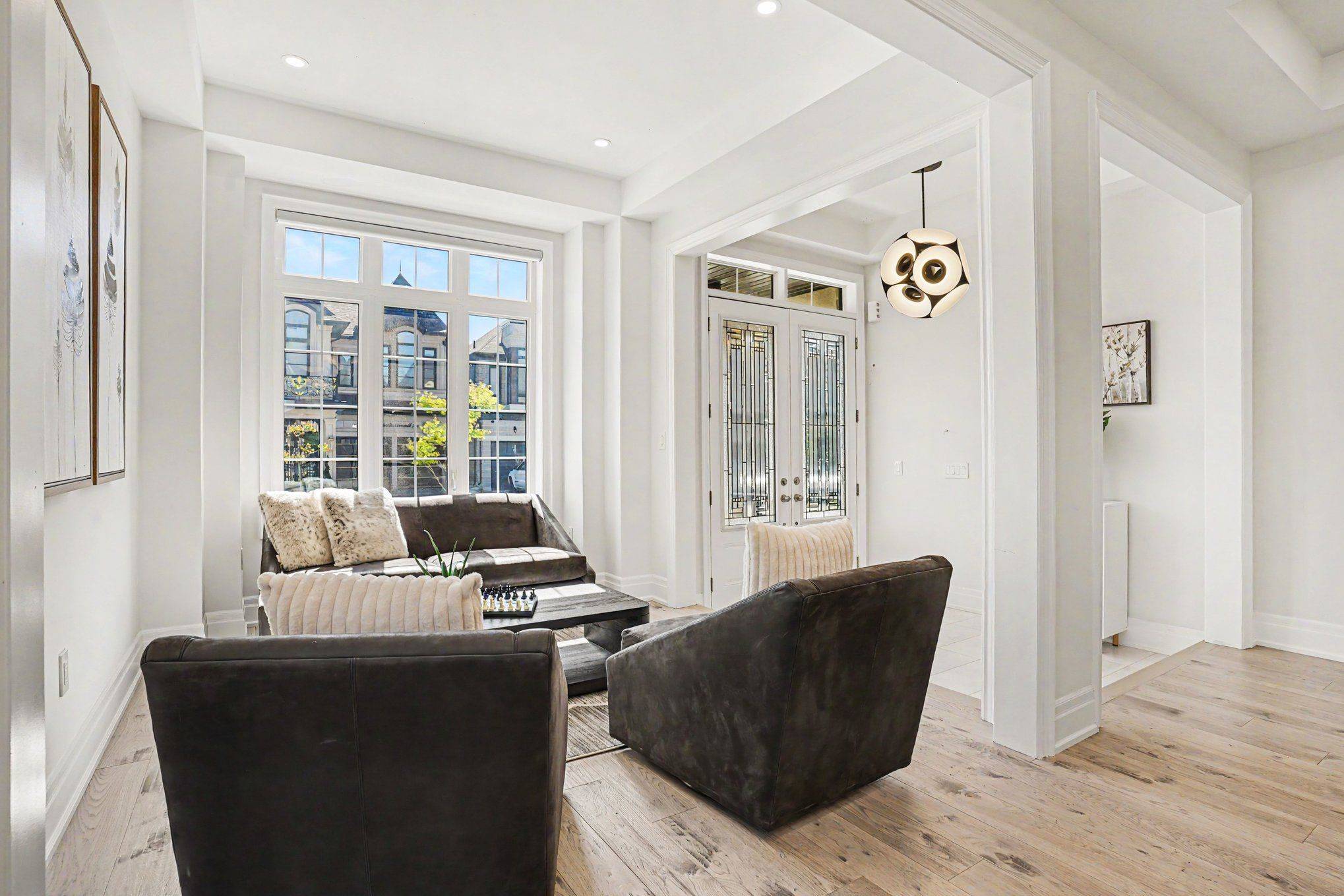 2293 Charles Cornwall AVE, Oakville, ON L6M 5M6
