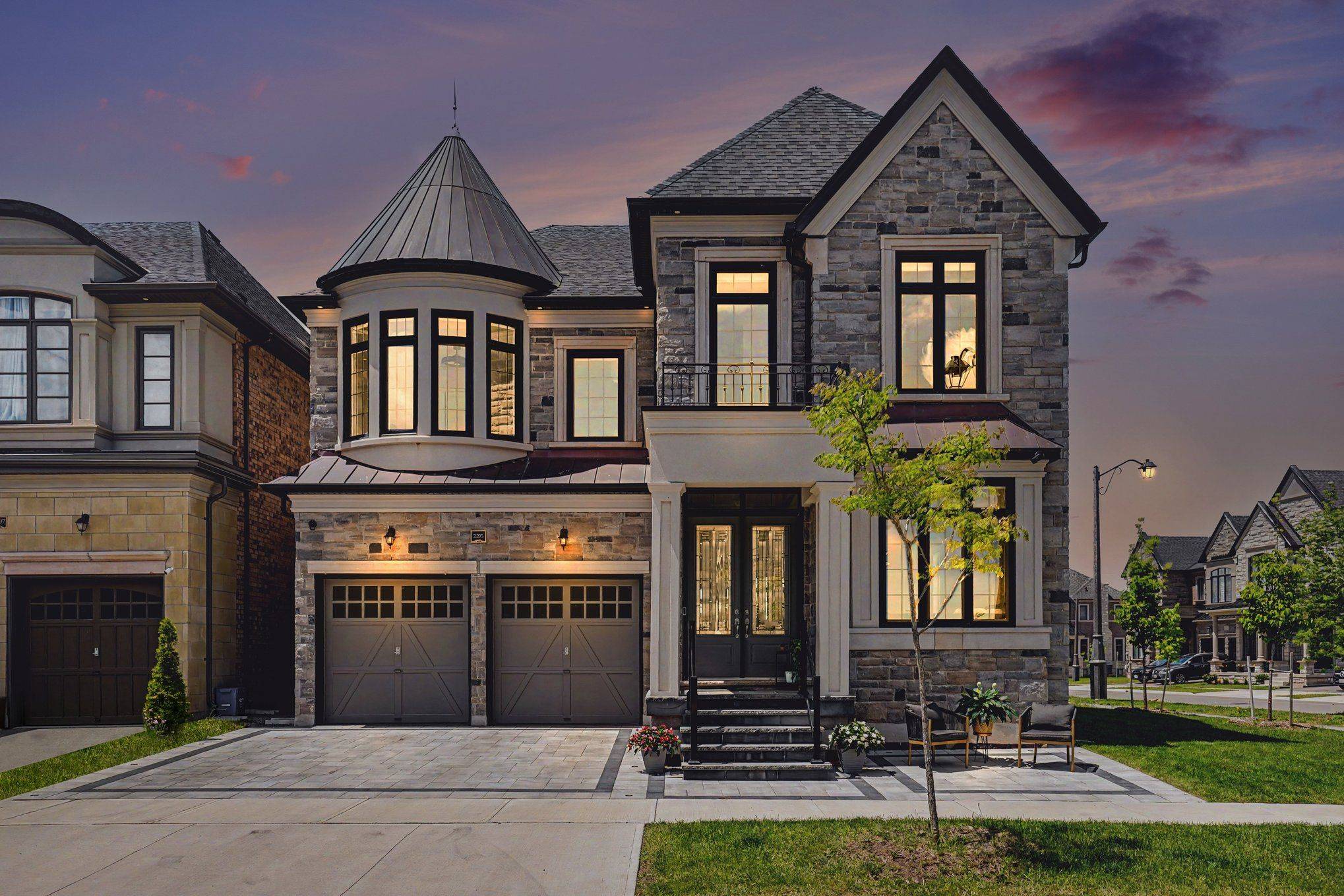 2293 Charles Cornwall AVE, Oakville, ON L6M 5M6