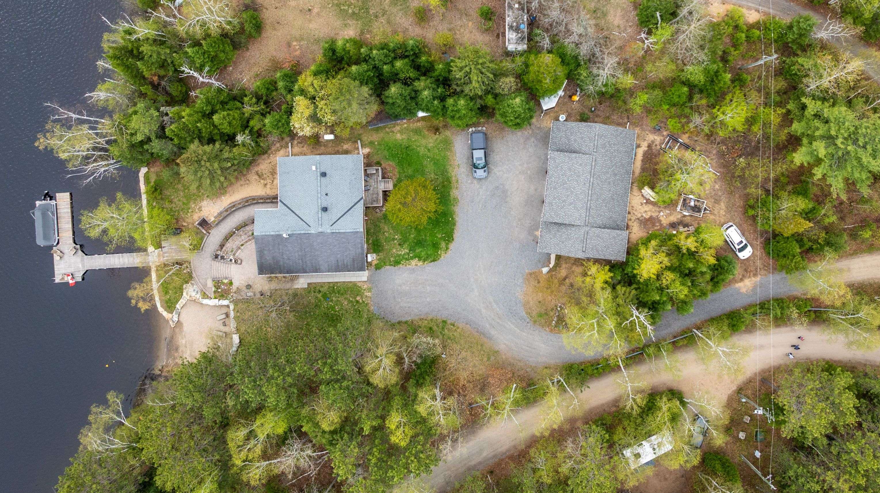 196 Circle RD, Hastings Highlands, ON K0L 2K0