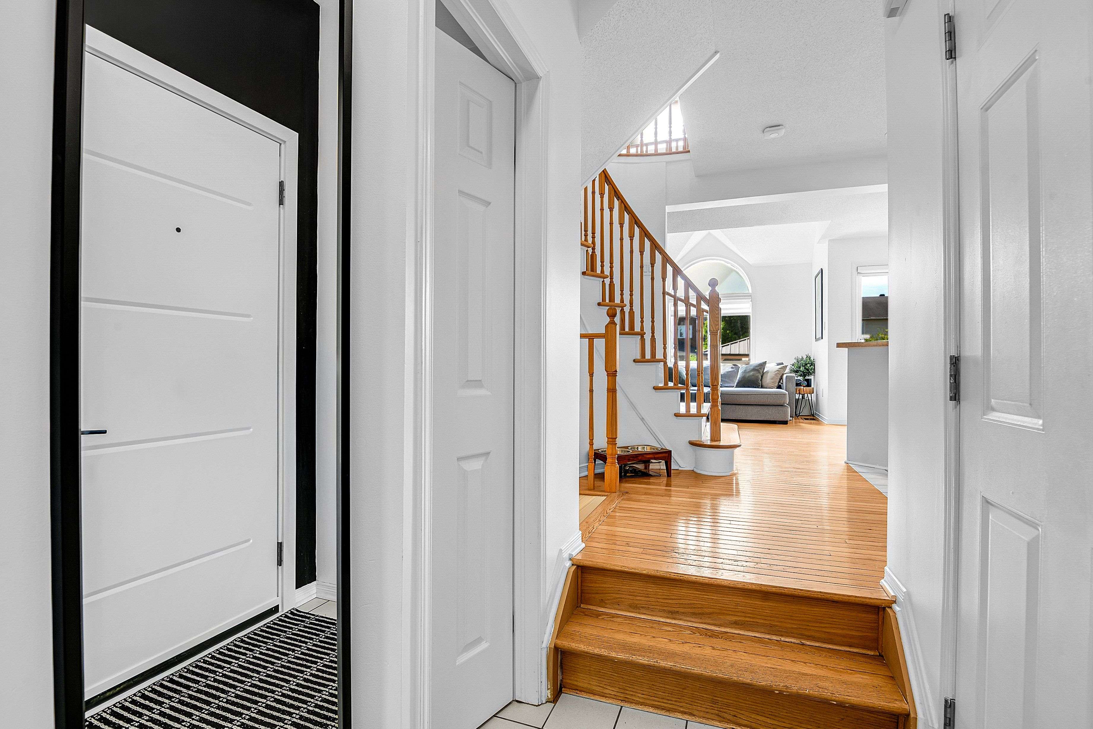 4310 Sunwood CRES, Cyrville - Carson Grove - Pineview, ON K1J 1B9