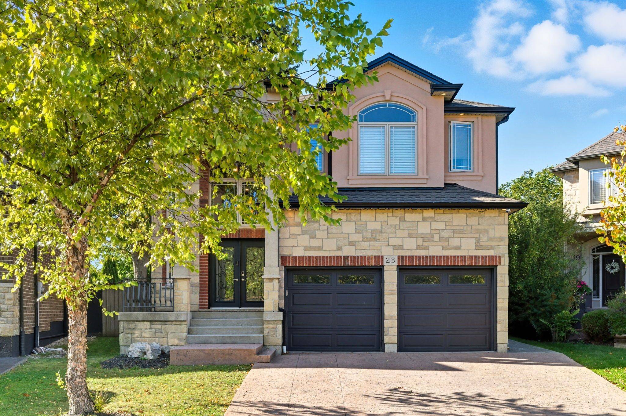 23 kellogg AVE, Hamilton, ON L0R 1W0